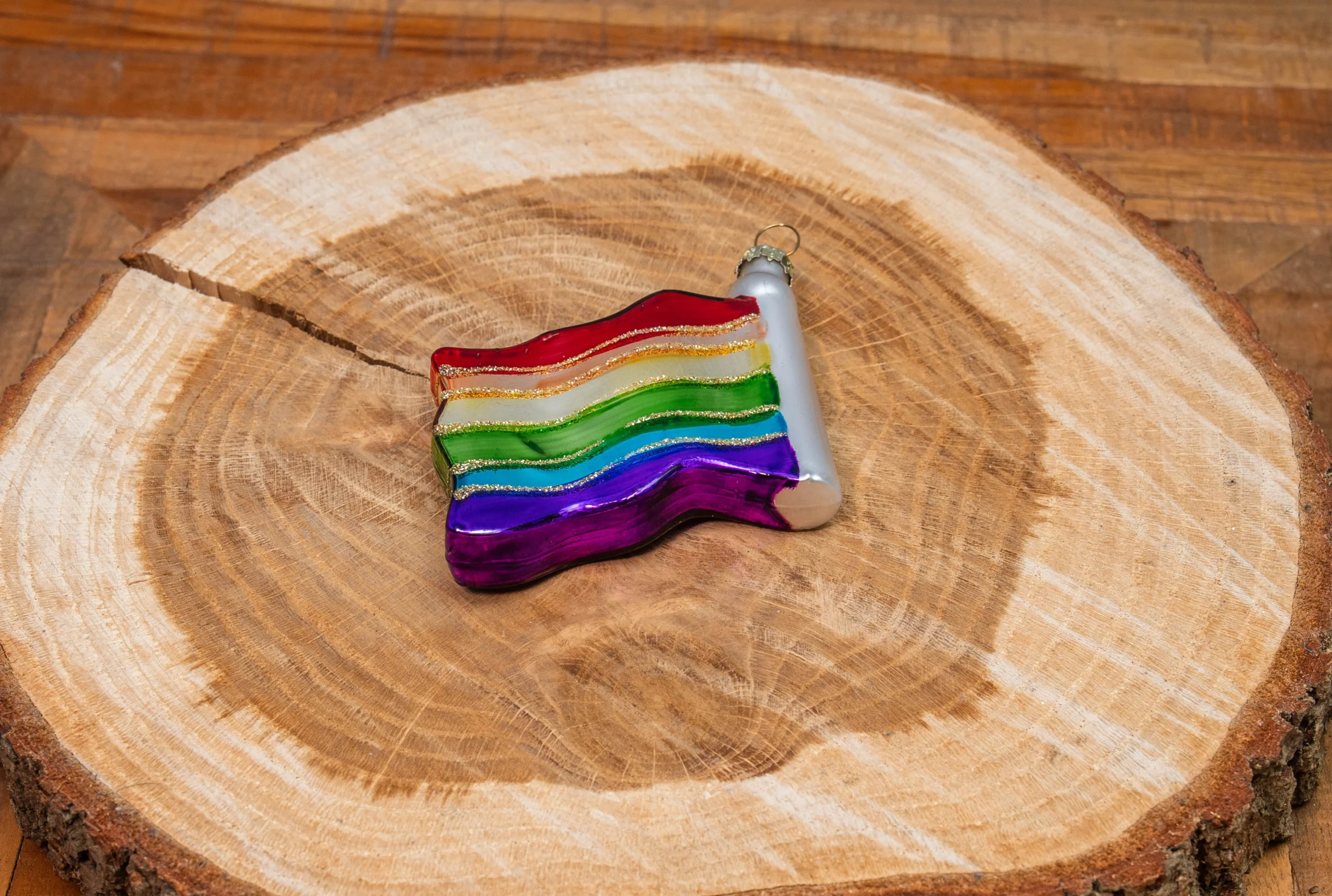 Pride glazen kerstboomhanger – regenboog kerstbal - Afbeelding 3