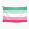 Abrosexual Pride vlag met groene witte en roze strepen en ophangringen